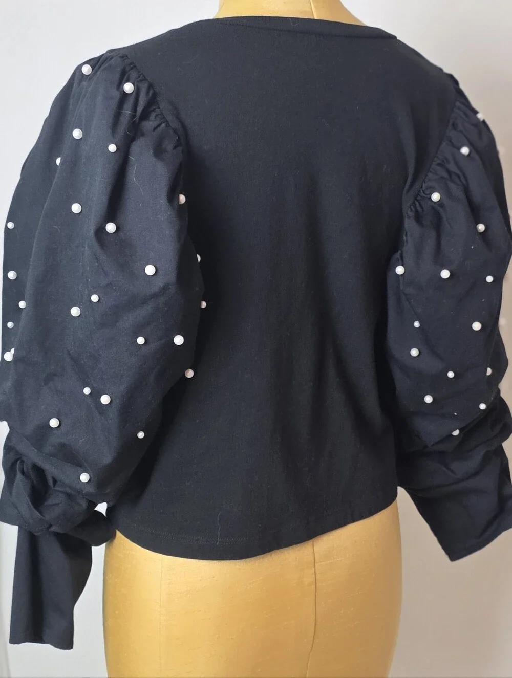 ZARA Black Top with Puff Sleeves & Pearl Details Size M
